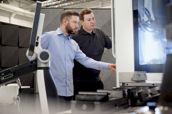 Sandvik Coromant Pushes Engineering Boundaries With AI-Generated ...